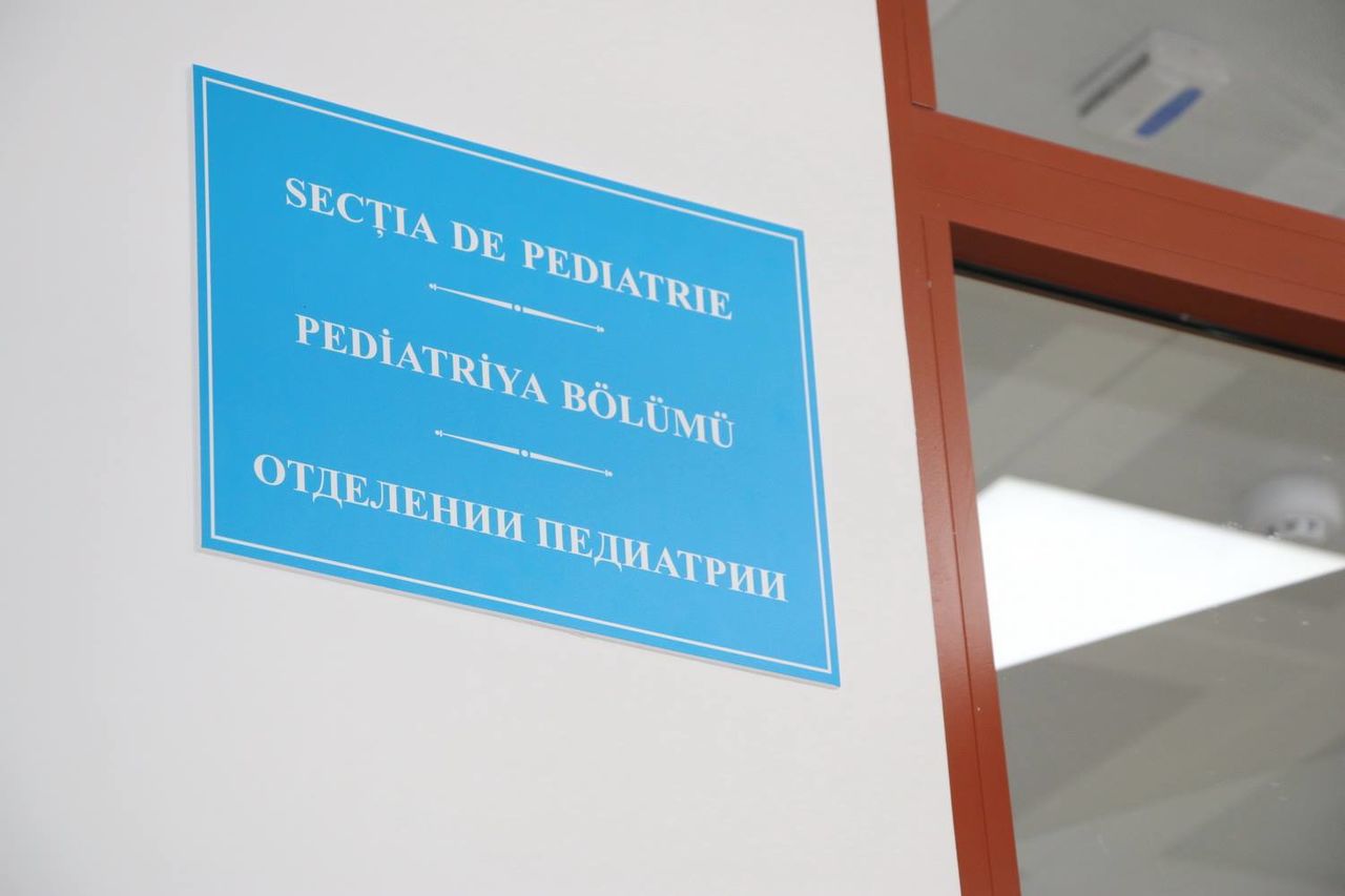 Отделение педиатрии в Комрате переполнено, у большинства детей пневмония.