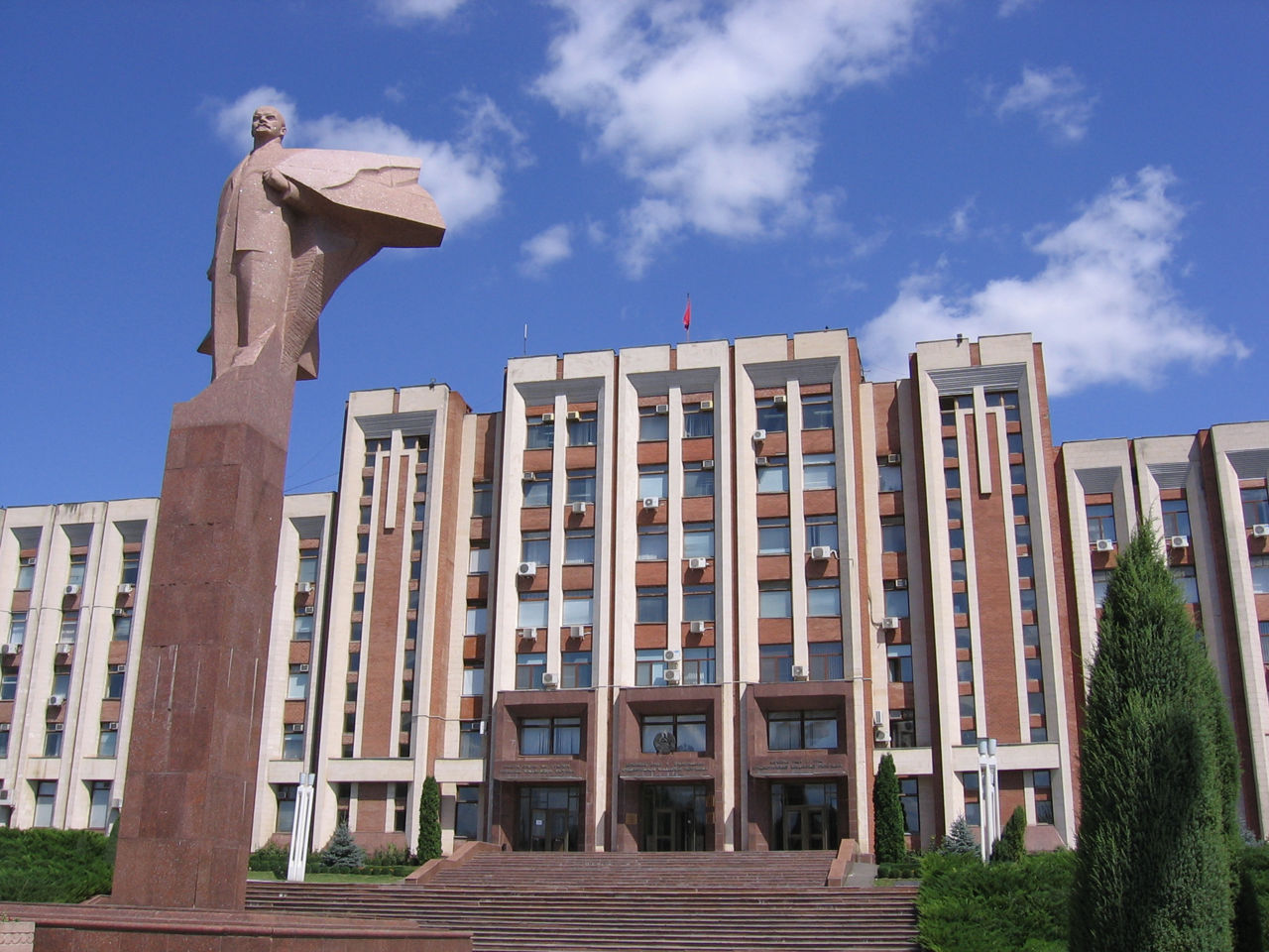 Transnistria prelungește Codul Galben de pericol terorist până în septembrie.