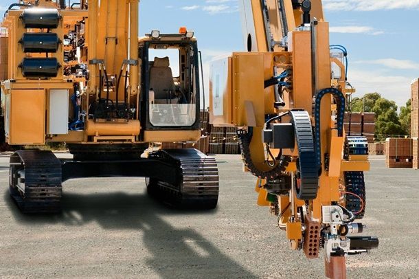Австралийская компания Fastbrick Robotics представила робота Hadrian X.