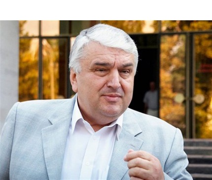 По мнению Серафима Урекяна, проблемы кроются именно в низком уровне менеджмента финансов в региональных медико-санитарных учреждениях. Фото: tribuna.md