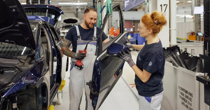 На заводе Volkswagen начнут разбирать подержанные автомобили.