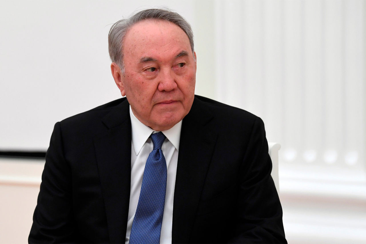 Супруги дочерей Назарбаева перестали возглавлять национальные компании.