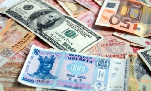 BNM satisface cererile mari de vânzare a valutei pentru a schimba lin cursul leului. 