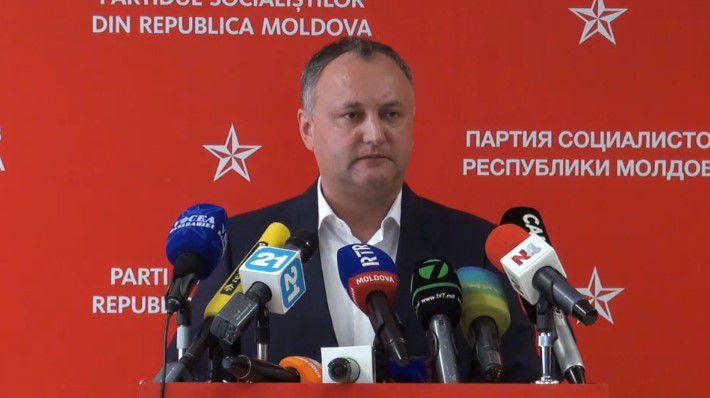 У граждан Молдовы есть два варианта: или протестовать и спастись, или терпеть, склонив голову, до тех пор, пока люди не будут ликвидированы окончательно.