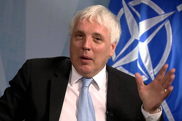 Jamie Shea: Ce necesită țările ce se află între NATO și Rusia. Foto: IPN