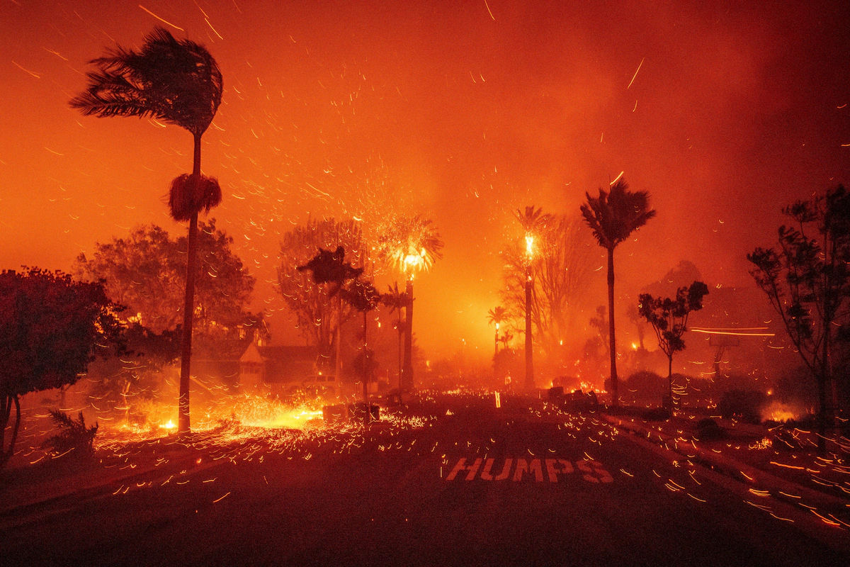 Numărul persoanelor decedate în urma incendiilor din Los Angeles a crescut la 24.