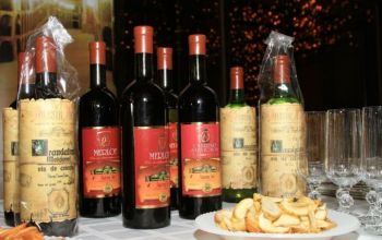 Gama de soiuri a fost extinsă şi pentru soiurile Pinot Blanc, Pinot Gris, Pinot Noir a Chardonnay. 
