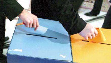Învingătorul scrutinului legislativ a anunţat că vrea să devină premier