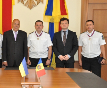 Distincţiile le-au fost înmînate ieri, 23 august. Foto: epresa.md