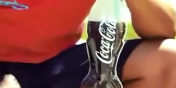 „Pungile respective nu se găsesc în magazinele Coca-Cola și nici nu intenționăm să le producem.