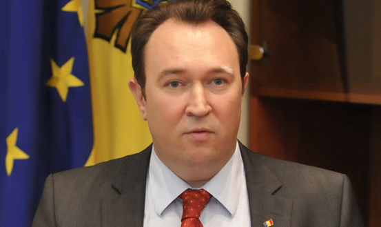 Desemnarea unui nou Guvern ar trebuie să aibă loc într-un termen rezonabil, a afirmat Tănase.