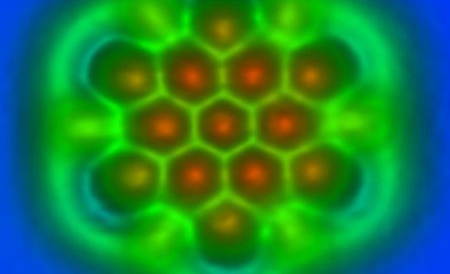 Aceeaşi echipă a realizat, în 2009, prima imagine din lume a unei singure molecule. 