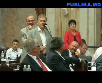 Лидер группы реформаторов ЛП Ион Хадыркэ заявил, что говорил по скайпу с Буребистой, пытаясь таким образом раскритиковать лидера ЛП Михая Гимпу. Фото: publika.md