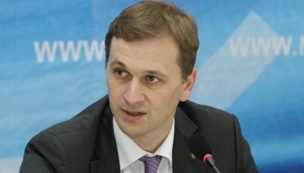 Omul de afaceri a menționat că Banca de Economii a înregistrat pierderi din cauza politicii frauduloase din anii precedenți