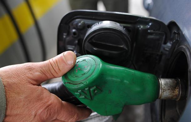 Benzina şi motorina s-au scumpit, la unele benzinării din ţară. Foto:ilsecoloxix.it