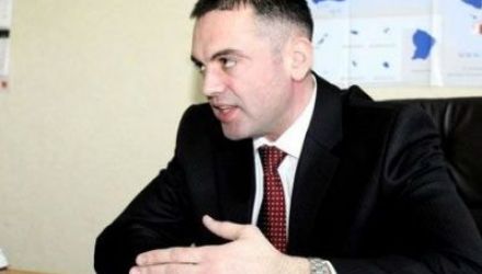 PS: Oare când iese și Zubco cu o declarațieasemănătoare ?