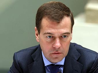 Премьер-министр выступил против законопроекта, согласно которому чиновникам запретят иметь недвижимость за рубежом. Фото: lenta.ru