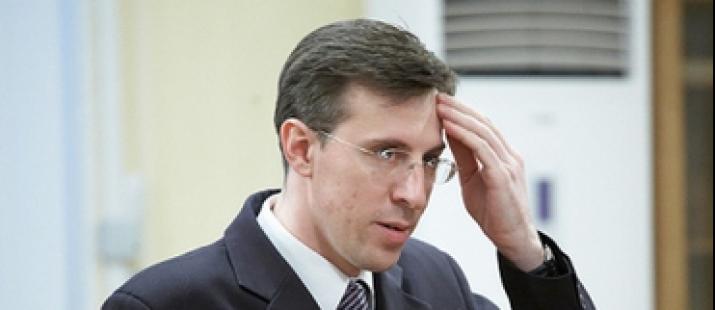 Поступок социалиста не пришелся по нраву Дорину Киртоакэ и он потребовал, чтобы Чебан освободил помещение. 