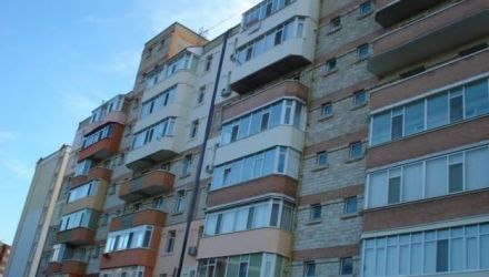 Sectorul imobiliar s-a restabilit din contul ﬁnalizării proiectelor începute anterior şi al reparaţiilor curente şi capitale.
