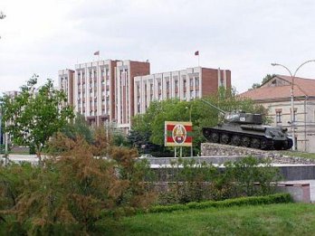 Potrivit spuselor sale, în lipsa unui buget, Transnistria aplică o prevedere legală care-i permite lunar să utilizeze a 12-ea parte a bugetului pe anul precedent.