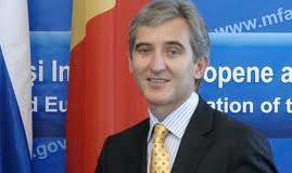 Realizarea acestui proiect permite efectuarea fără plată a convorbirilor telefonice internaţionale prin intermediul canalelor securizate. Foto: epochtimes-romania.com