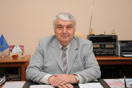 Председатель Счетной палаты, Серафим Урекян.