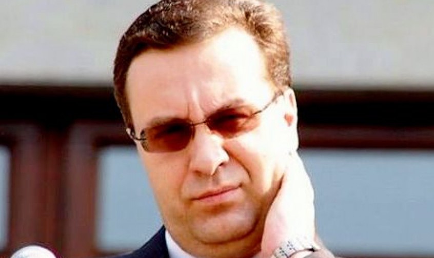 Acesta  afirmă că în ultima perioadă președintele PD, Marian Lupu a făcut mai multe declarații care î-i compromit activitatea.