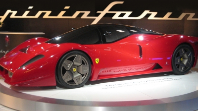 Ferrari не станет выпускать седаны, кроссоверы и электрокары, а также постарается за счет программ индивидуализации увеличить прибыльность при уменьшении объема продаж. Фото: ru.tsn.ua