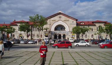 Во всех подразделениях Управления Железных дорог, в Департаменте по обслуживанию пассажиров и т.д., был отключен интернет. Фото: tv7.md