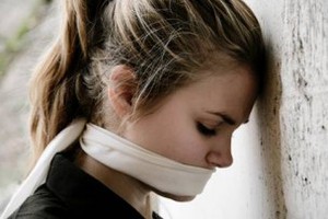 Сотни женщин, работающие в Кишиневе продавщицами в киосках по продаже сигарет, подвергаются трудовой эксплуатации. Фото: bagnet.org