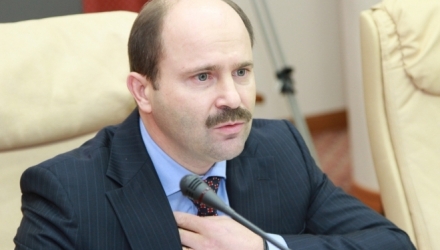 "Eu zic să calmăm spiritele. Suntem în alte realități. Nu suntem în situația anului 2006", , a declarat Valeriu Lazăr.