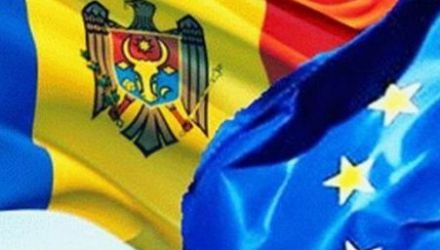 După întrevedere, liderul comunist a refuzat să facă declaraţii de presă. 