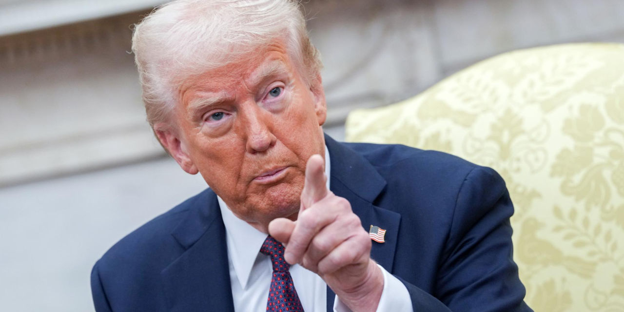 Трамп раскритиковал телеканал CBS после сюжетов об Украине и Гренландии.