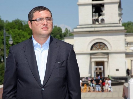 Astfel, omul de afaceri a anunțat că a decis să plătească un sondaj independent despre situația reală a lucrurilor în Moldova.