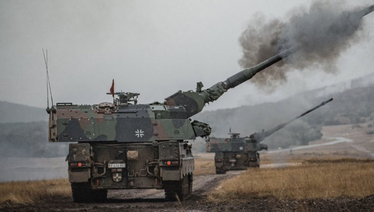 Украина получила от Германии самоходные артиллерийские установки PzH 2000.