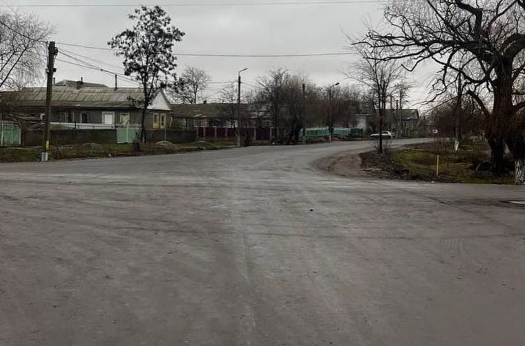 На юге Одесской области ремонтируют дорогу в Молдову.