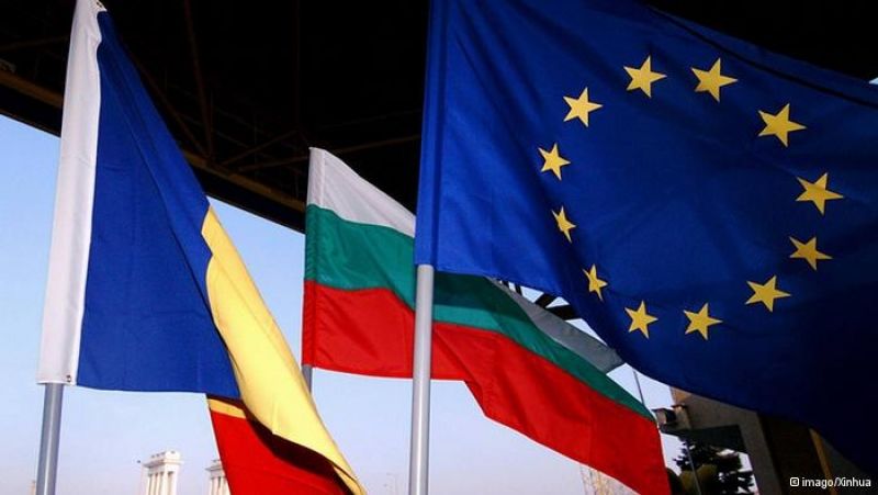 România şi Bulgaria nu erau pregătite pentru aderare în 2007. Foto: caleaeuropeana.ro