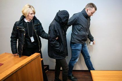 На суде юноша настаивал на том, что он не имеет отношения к террористам.  Фото: Anni Reenpaa / AP