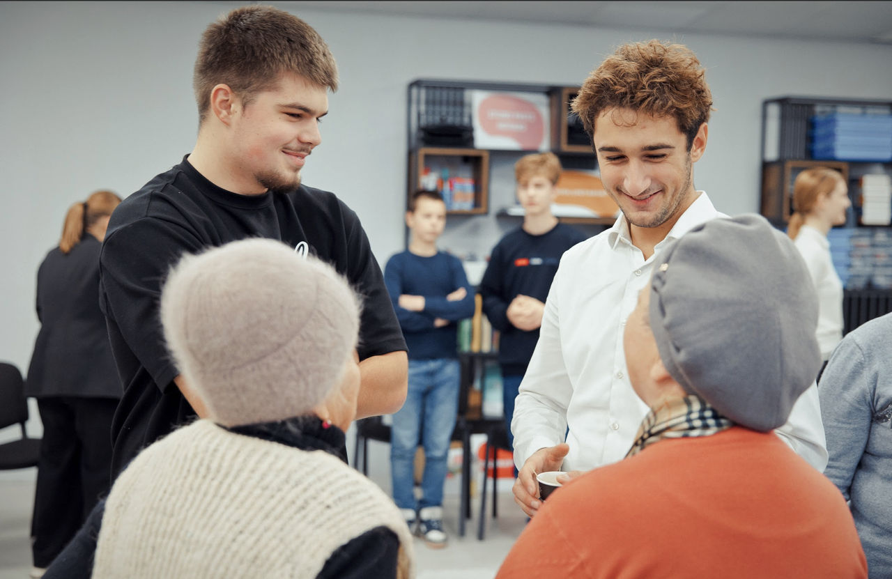 În Căușeni, generațiile sunt apropiate prin proiecții de filme în aer liber.