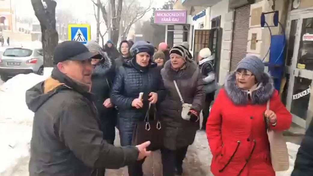 Жители Оргеева освистали представителей блока ACUM.