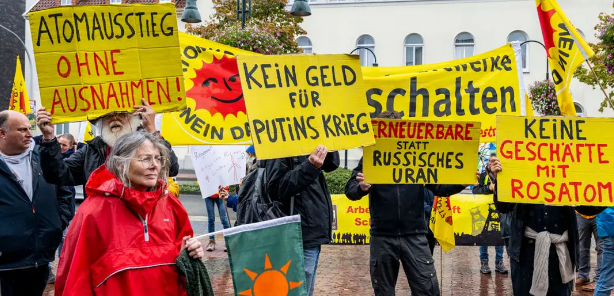 В Германии протестуют против атомного сотрудничества с Россией.