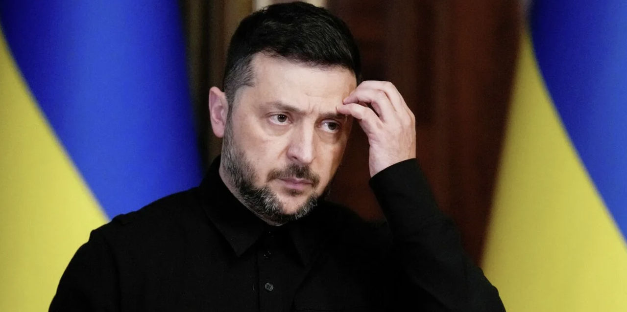 Зеленский: Войска РФ выпустили более 40 ракет различных типов, большинство - на Киев.