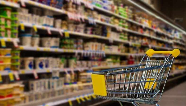 В столичных магазинах появятся ящики для сбора продуктов беженцам.