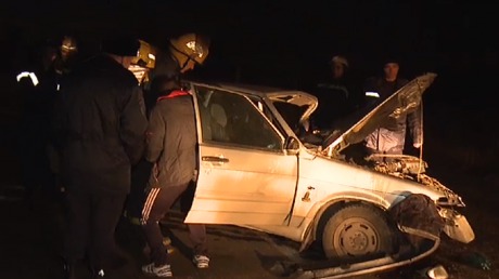 Un bărbat se zbate între viață și moarte după un accident rutier înfiorător. Foto: captură video
