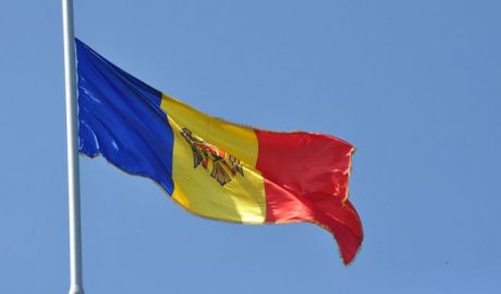 R. Moldova are două surse de venit: exportul produselor agricole şi banii trimişi de oamenii plecaţi la muncă prin alte ţări. Foto: jurnal.md