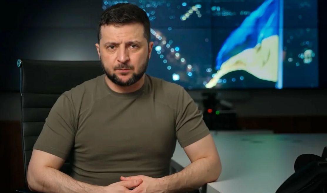 Зеленский отменил осенний призыв и отсрочил демобилизацию.