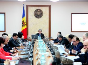 В 2015 году парламент должен будет одобрить новый состав кабинета министров.