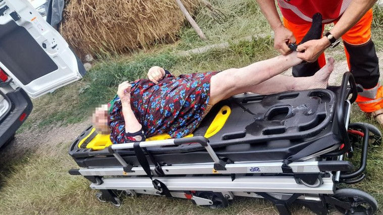 В Сорокском районе 87-летняя женщина провалилась в колодец.