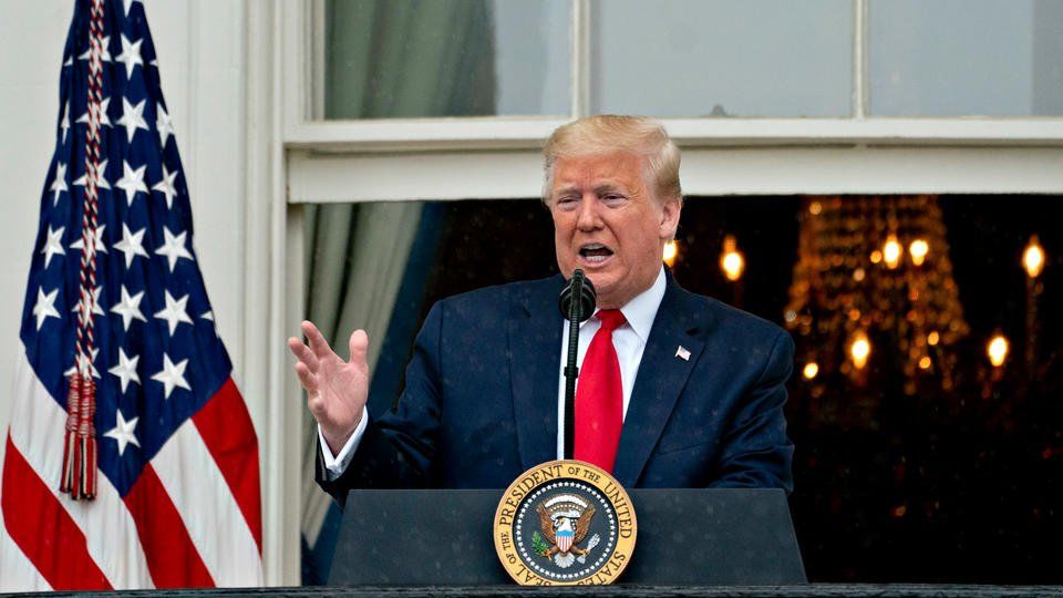 Трамп заявил, что вина России в "отравлении" Навального пока не доказана.