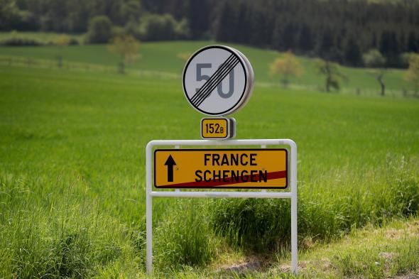 De teama atacurilor teroriste, Franța și Germania cer revizuirea Acordului Schengen. Foto: Guliver / GettyImages